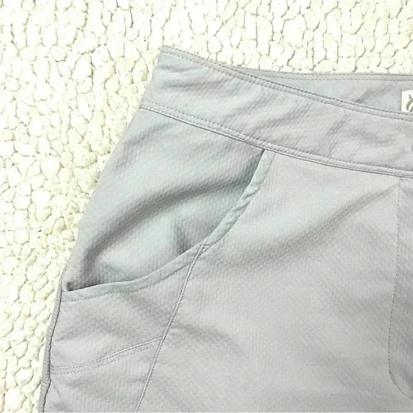 Nancy Lopez Gray Lightweight Moisture Wicking V-Cut Golf Athletic Shorts Size 10 - Picture 4 of 15